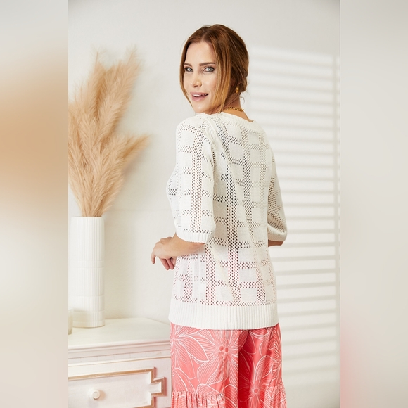 Ribbed Trim Round Neck Knit Top - Picture 9 of 9